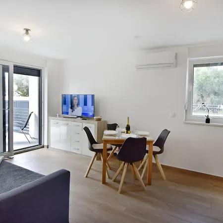Apartman Anja Zambrazija By Interhome Umag
